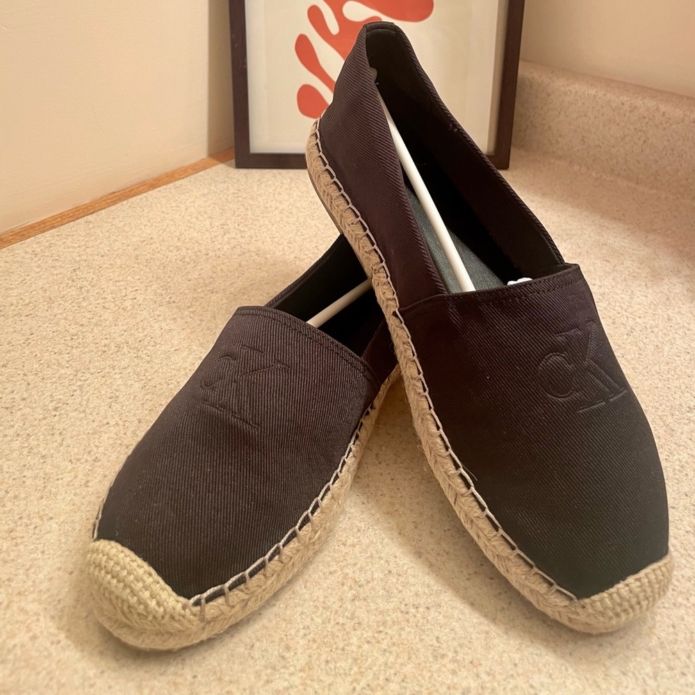 New - Calvin Klein Padon Espadrille Flats
